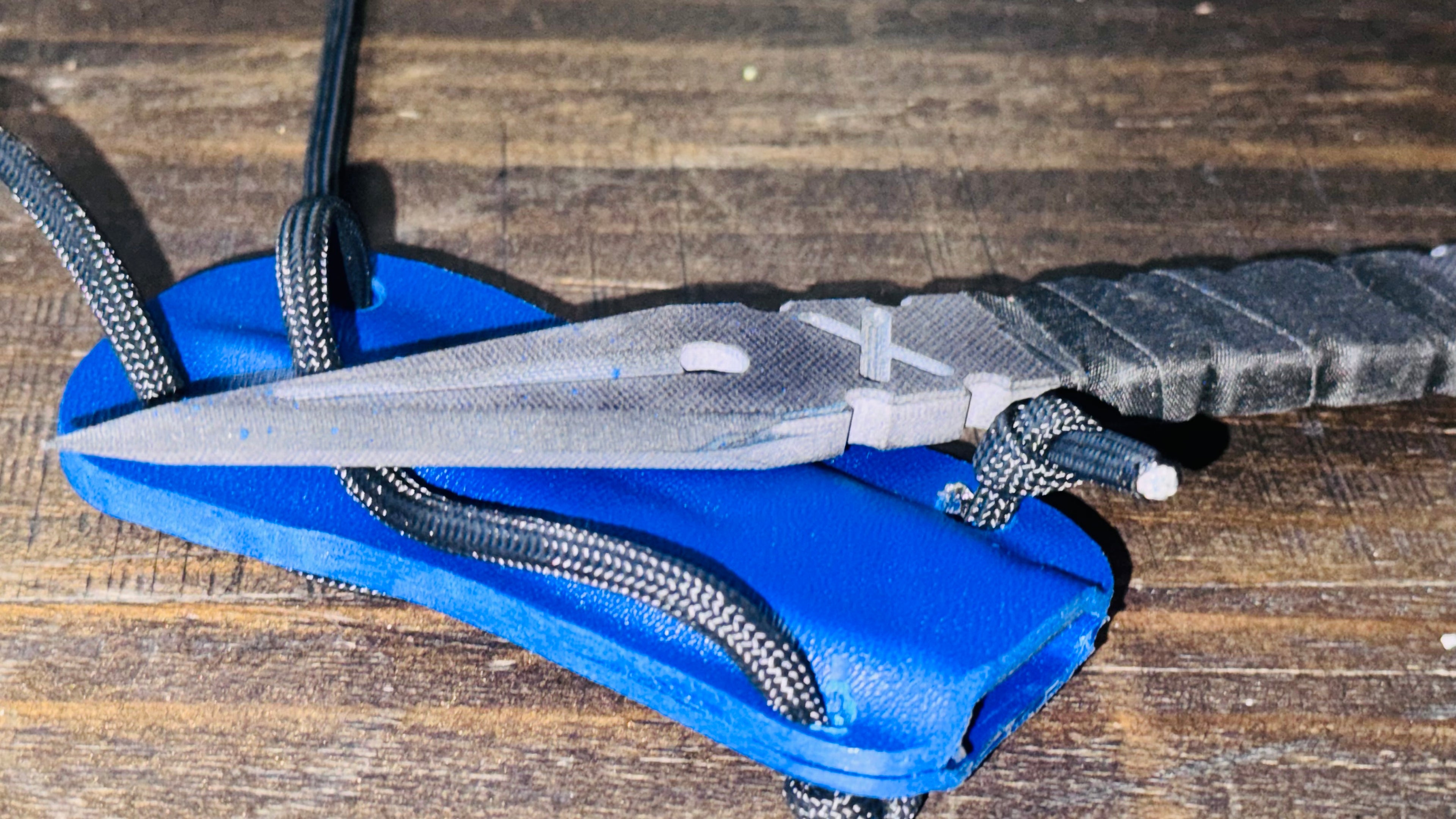 E.D.C. Hidden Necklace G10 Knife