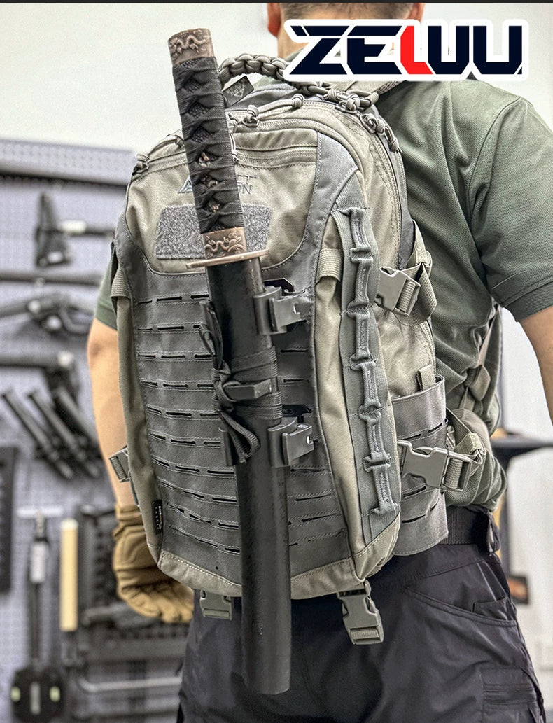 MOLLE quick release tool clip with adjustable axe cover for outdoor self-defense and portable EDC tool